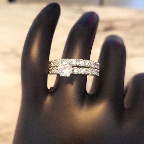 Flash Diamond Round Engagement Silvery Rings for Women - Picture 7 of 10